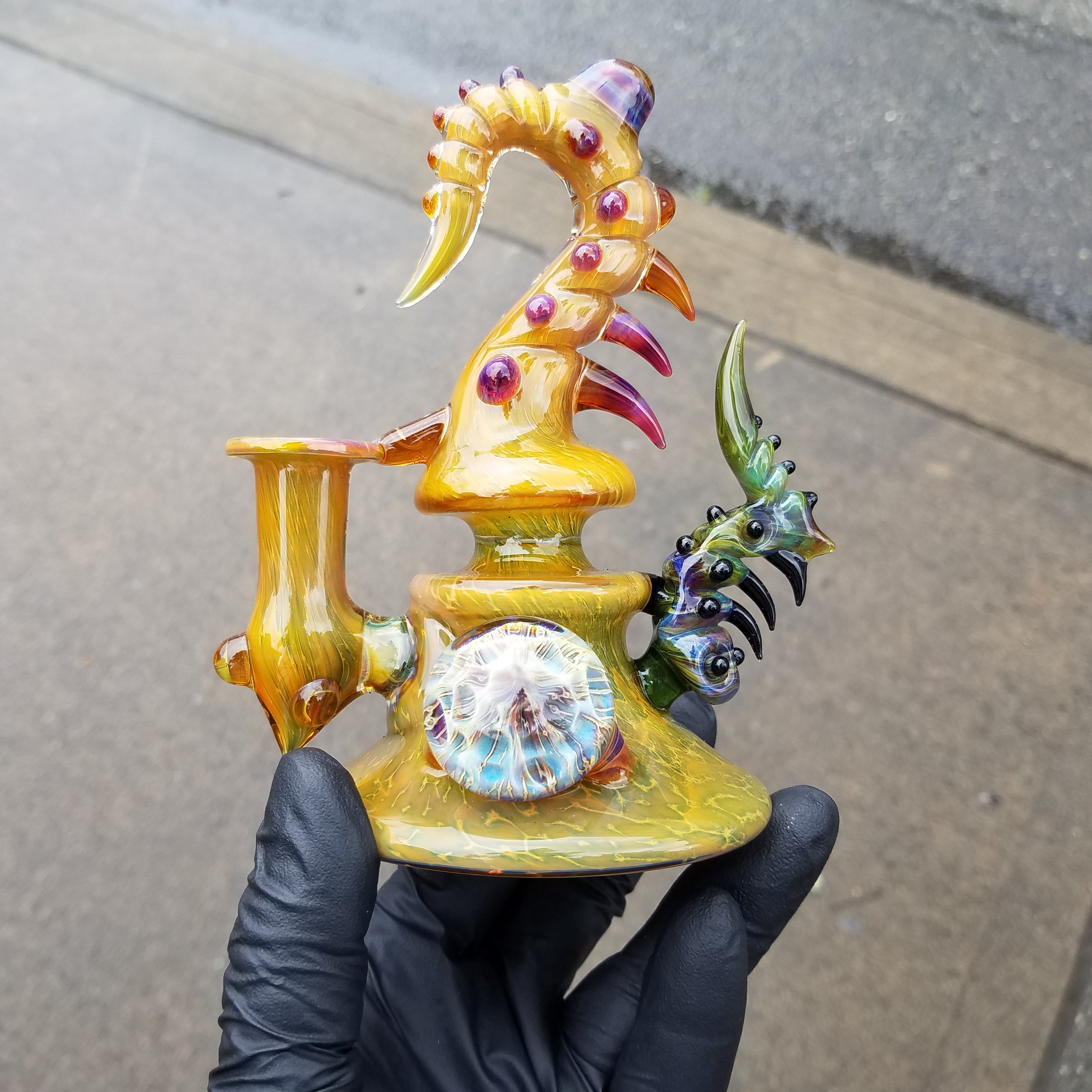 Biomech Alien Mini Swiss Beaker